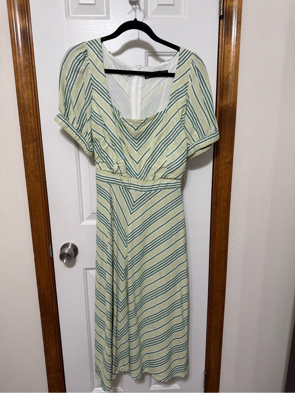 NY&Co Green Striped Short Puff Sleeve Square Neck Midi Dress Size Large